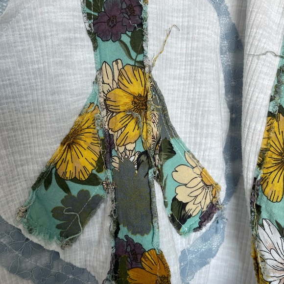 *** LISTING IS SOLD ***  Boho Floral Patchwork Tunic - Picture 3 of 9